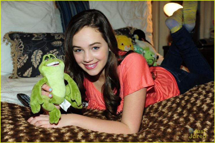 Mary Mouser