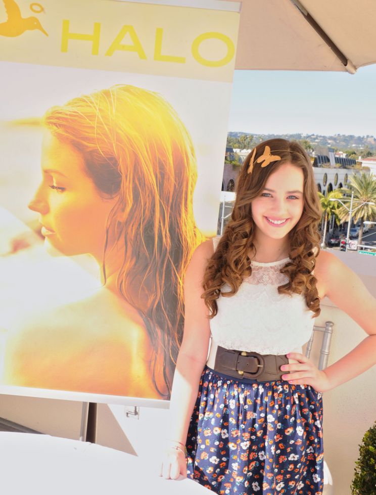 Mary Mouser
