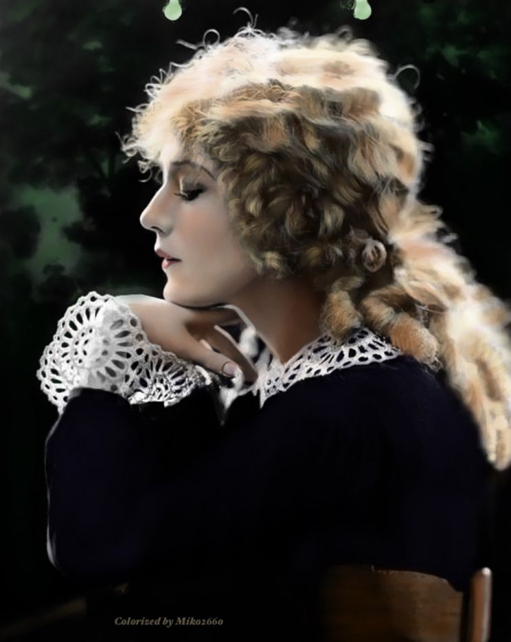 Mary Pickford
