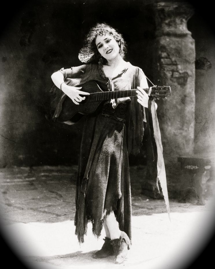 Mary Pickford