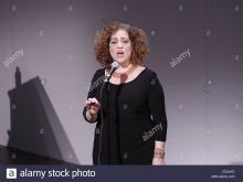 Mary Testa