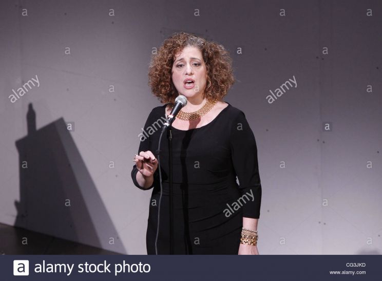 Mary Testa