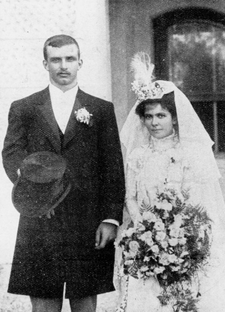 Mary Thomas