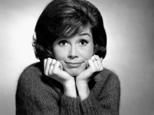 Mary Tyler Moore