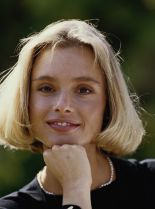 Maryam d'Abo