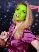 Masiela Lusha photo
