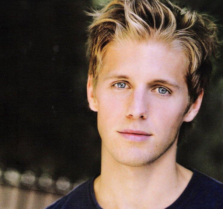 Matt Barr