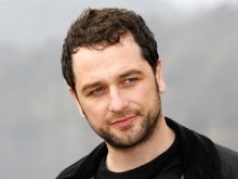 Matthew Rhys