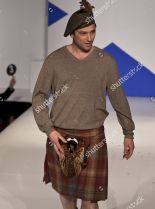 Matthew Rhys