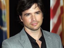 Matthew Settle