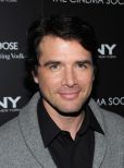 Matthew Settle