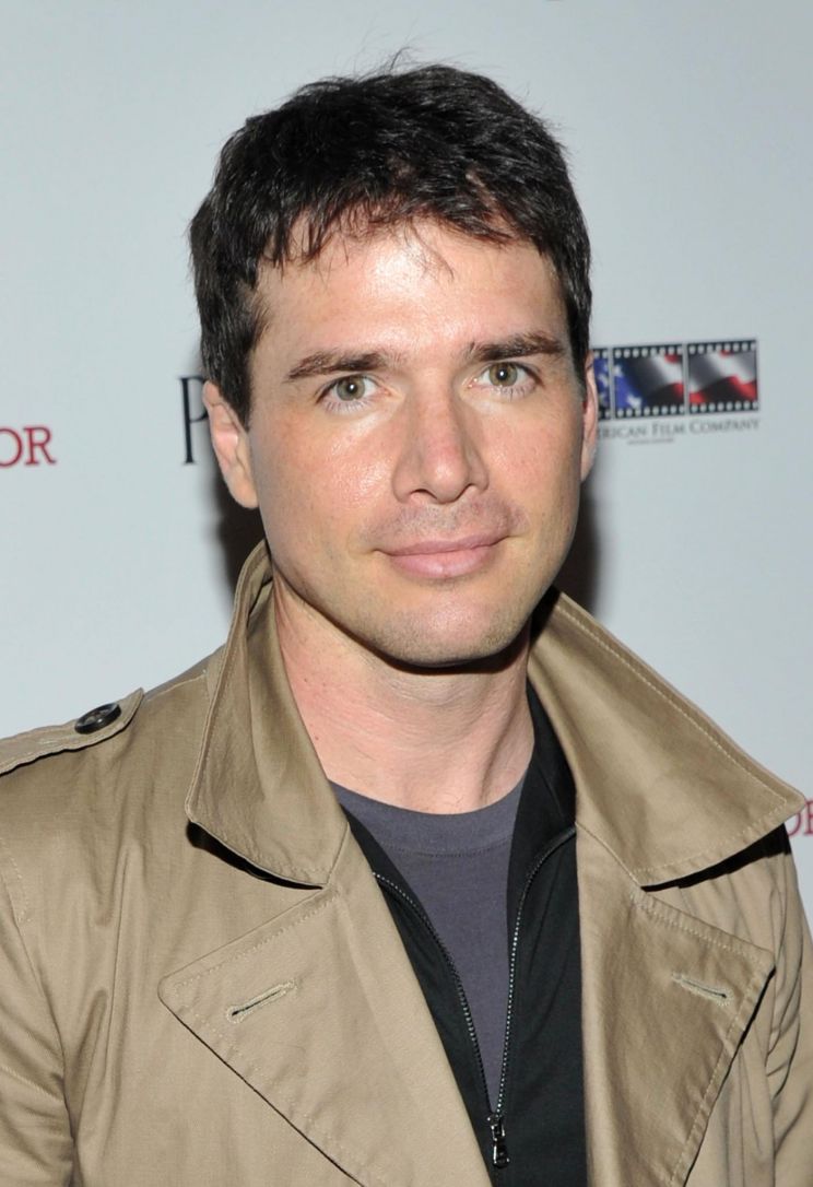 Matthew Settle