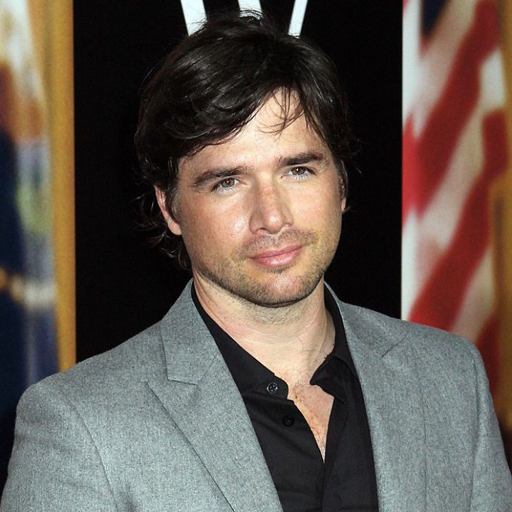 Matthew Settle