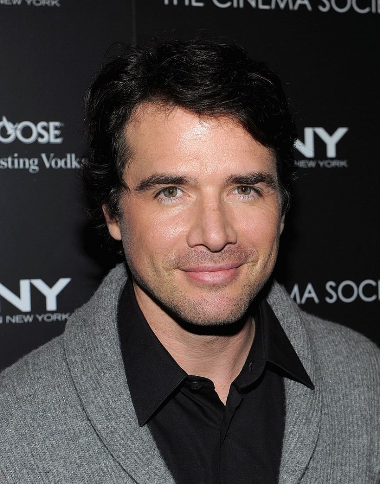 Matthew Settle