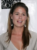 Maura Tierney