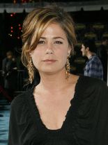 Maura Tierney