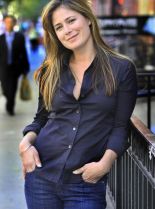 Maura Tierney