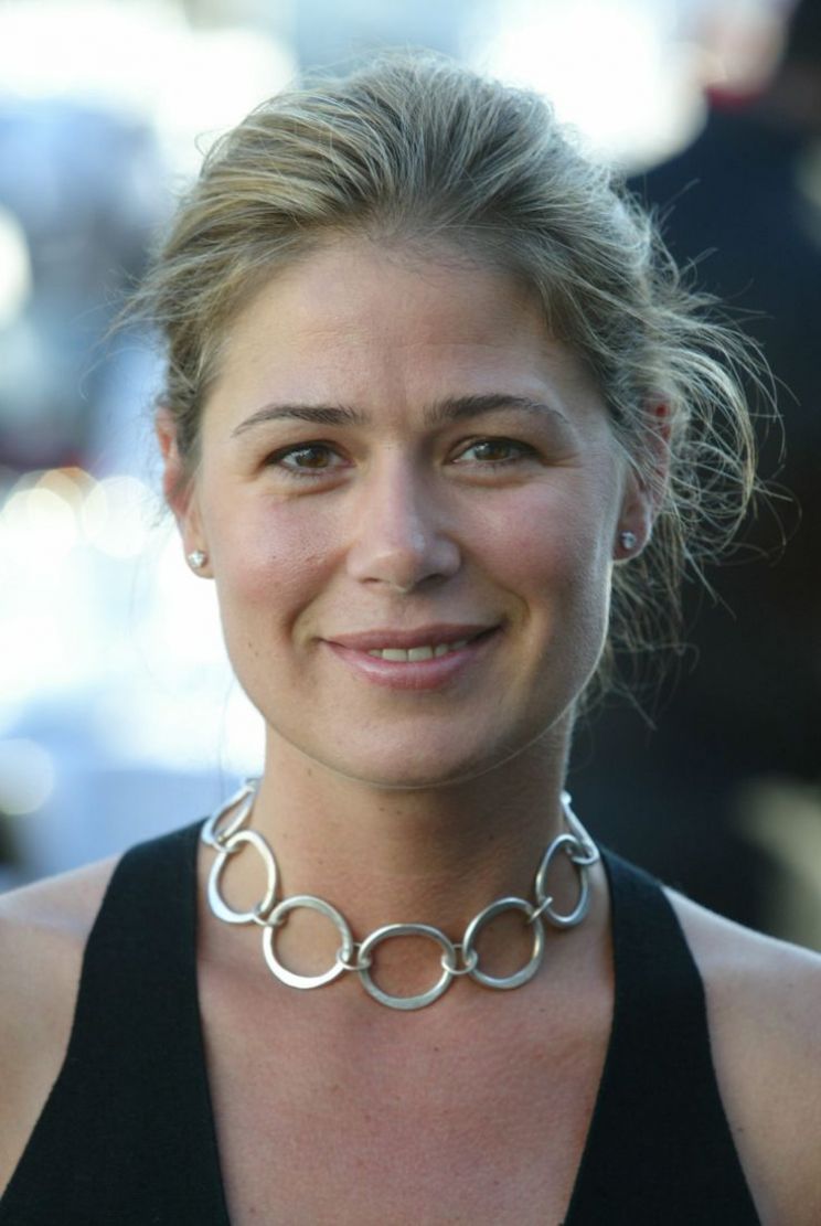 Maura Tierney