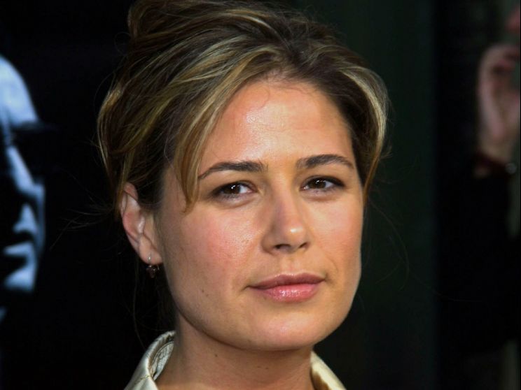 Maura Tierney