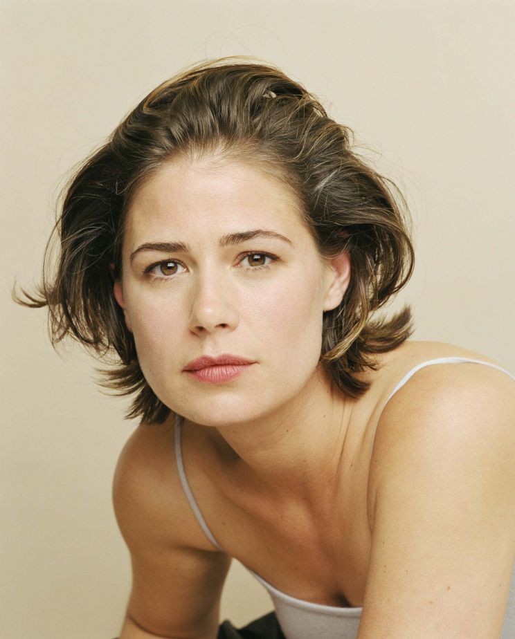 Maura Tierney