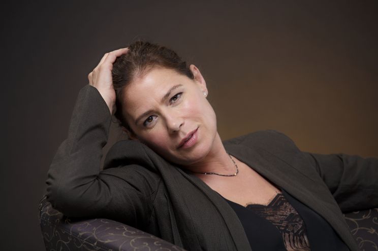Maura Tierney
