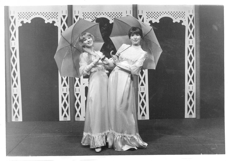 Maureen Thomas