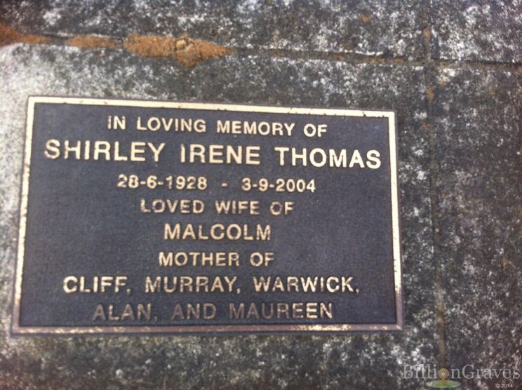 Maureen Thomas