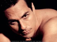 Maurice Benard