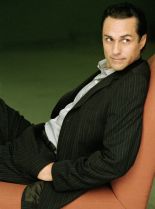 Maurice Benard