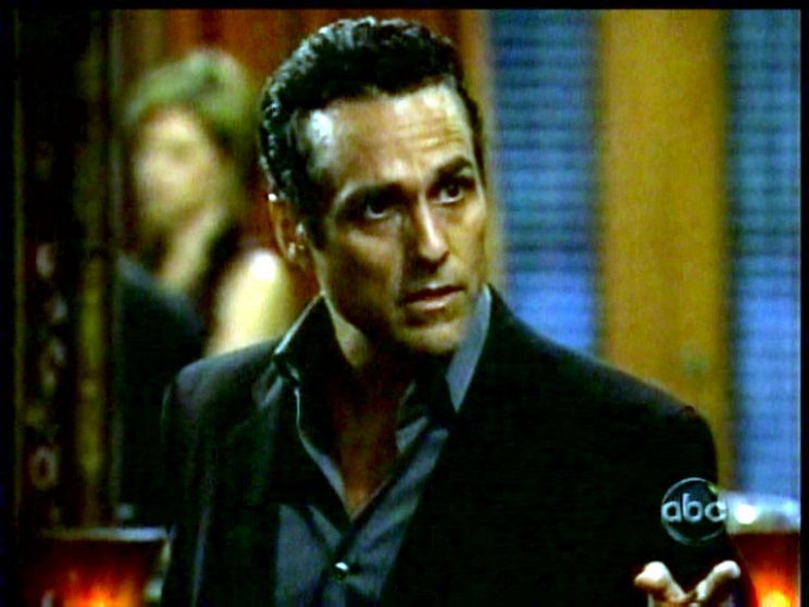 Maurice Benard