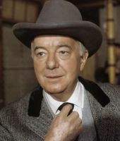 Maurice Evans