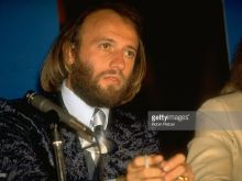 Maurice Gibb