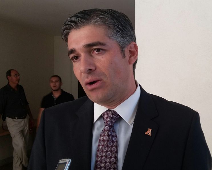 Mauricio Kuri