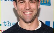 Max Greenfield