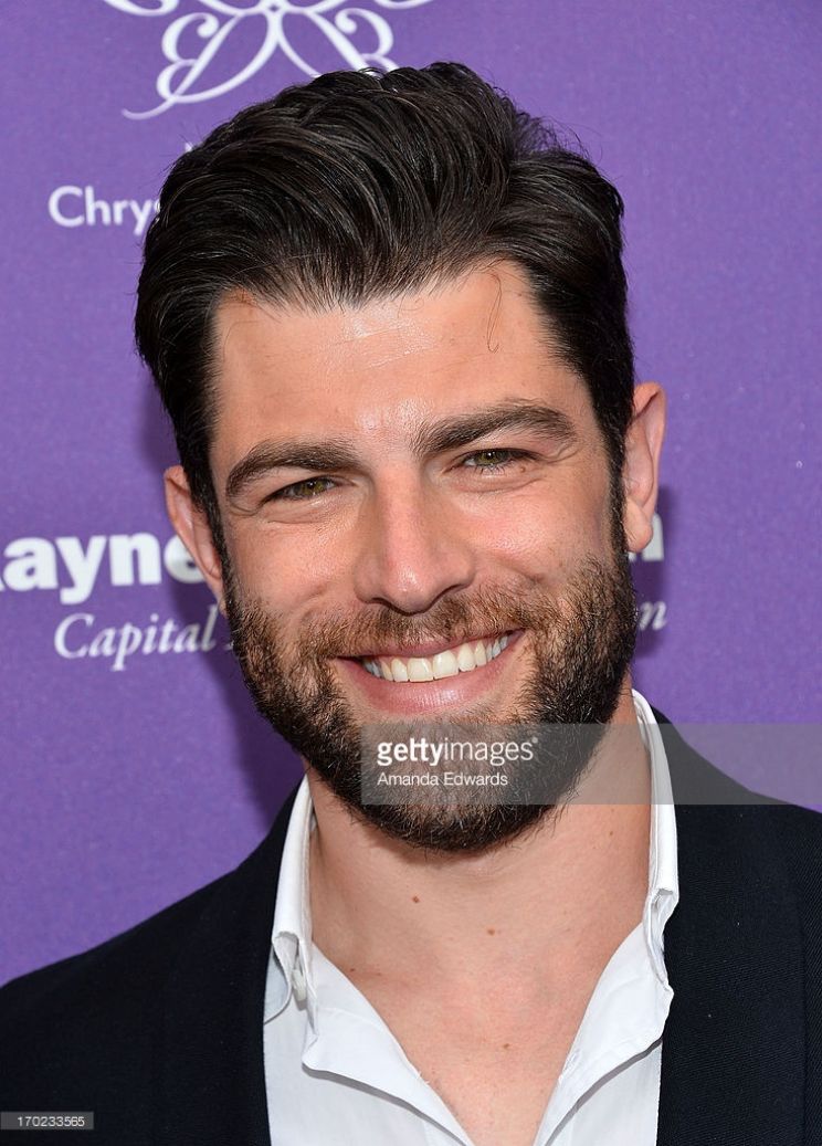 Max Greenfield