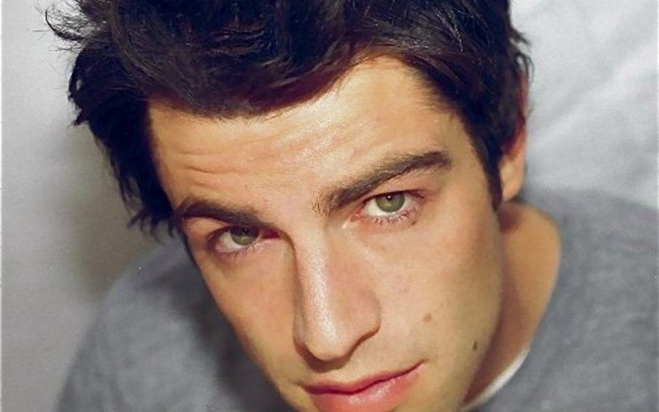 Max Greenfield