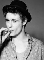 Max Irons