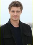 Max Irons