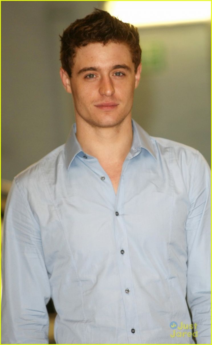 Max Irons