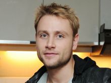Max Riemelt photo