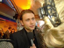 Max Riemelt photo