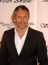 Max Ryan