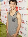 Max Schneider