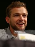 Max Thieriot