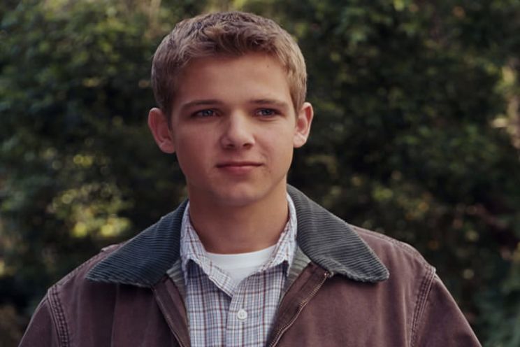 Max Thieriot