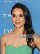 Maya Stojan photo