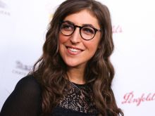 Mayim Bialik #34080 picture (Landscape Medium)