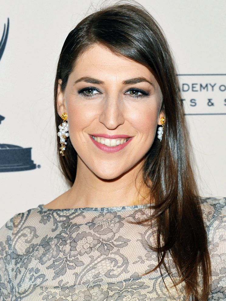 Mayim Bialik