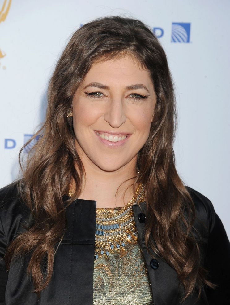 Mayim Bialik