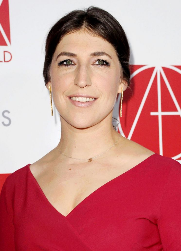 Mayim Bialik